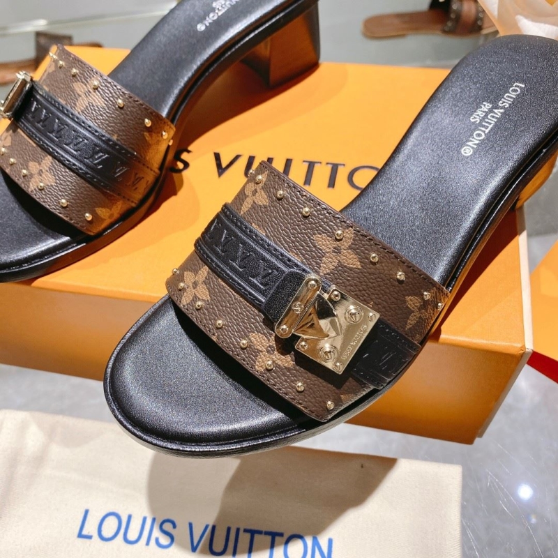 Louis Vuitton Slippers